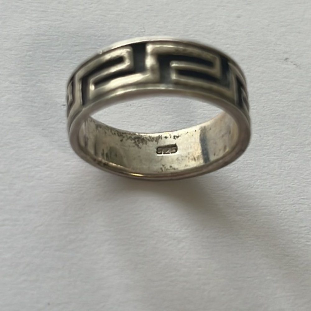 Sterling ring - Picture 3 of 6